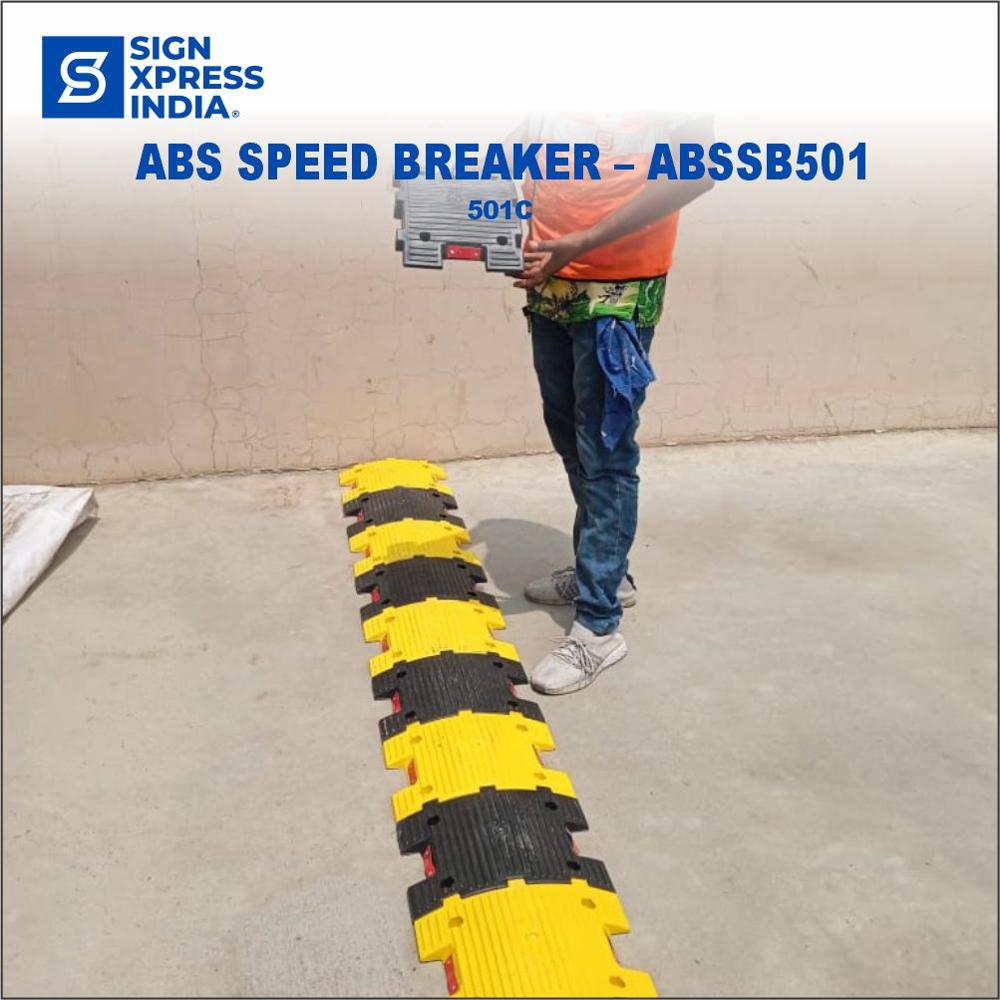Heavy Duty Rubber Speed Breakers - 501c - Color: Black And Yellow