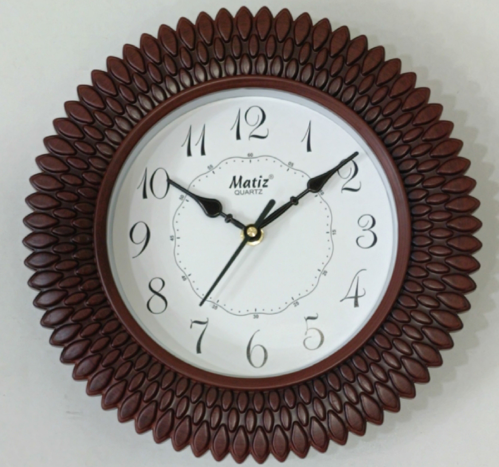 04 9.5x9.5 Decorative Leaf Pattern Wall Clock