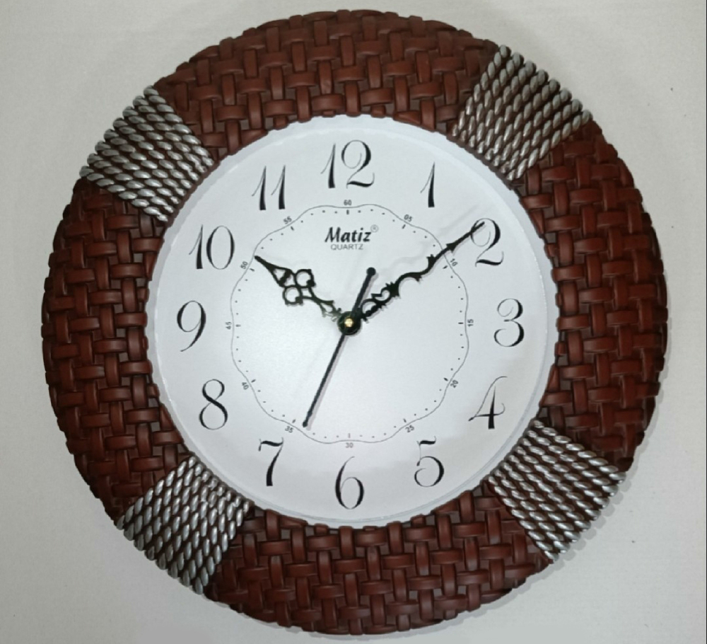 419 PD 16x16 Traditional Round Wall Clock