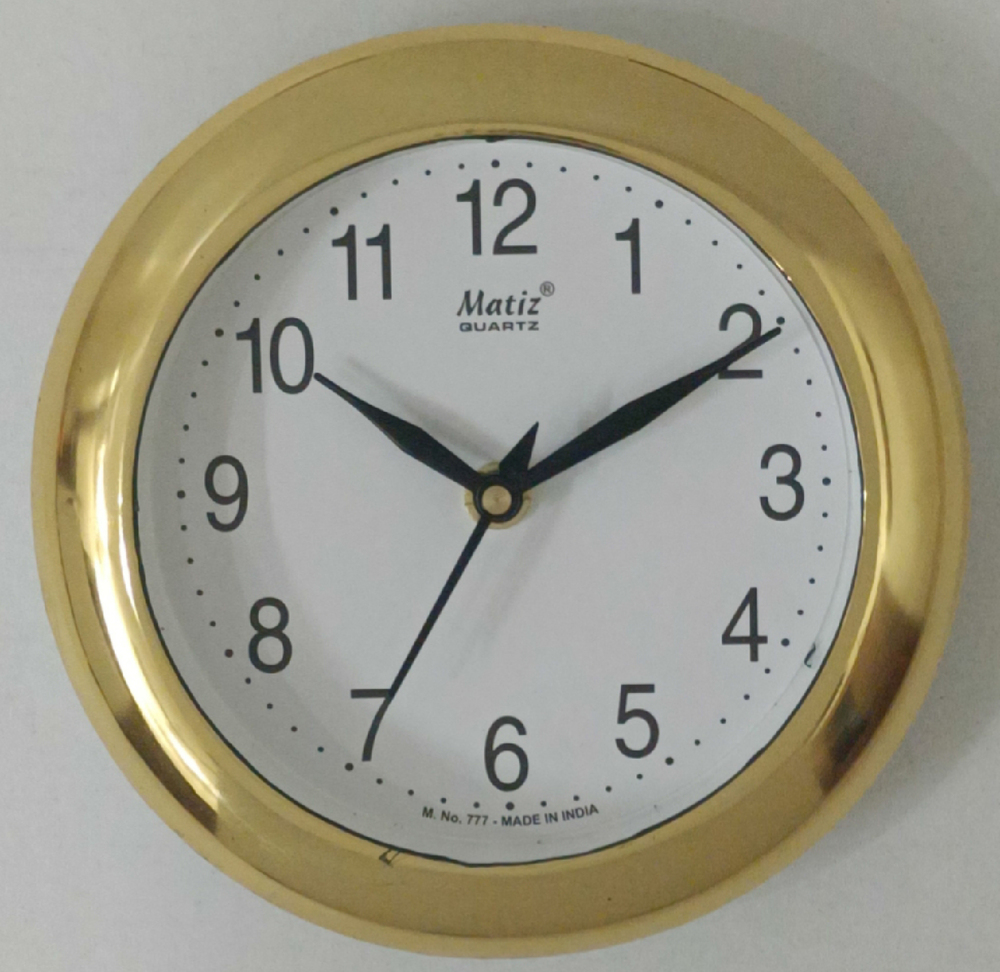 777F 7x7 Golden Analog Wall Clock