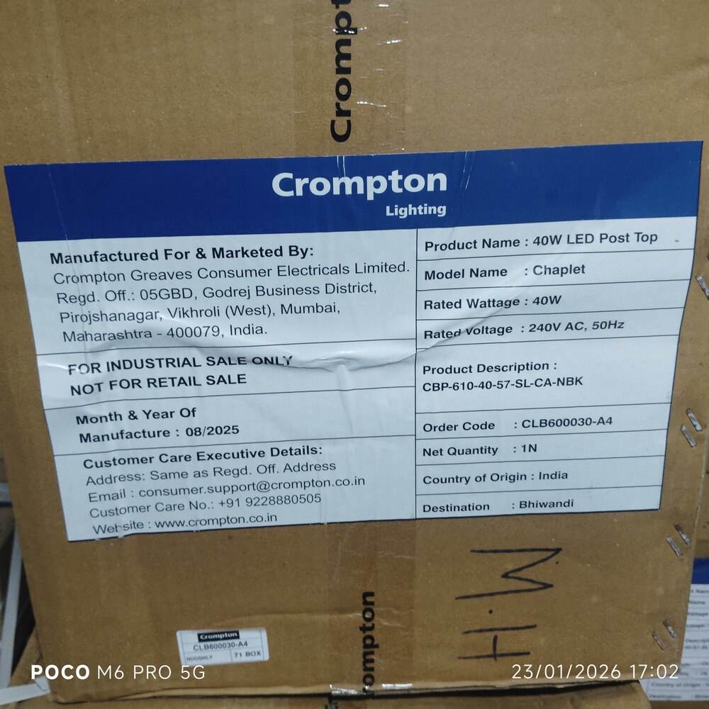 Crompton CBP-610-40-57-SL-CA-NBK 40W Post Top LED Aluminum Lantern