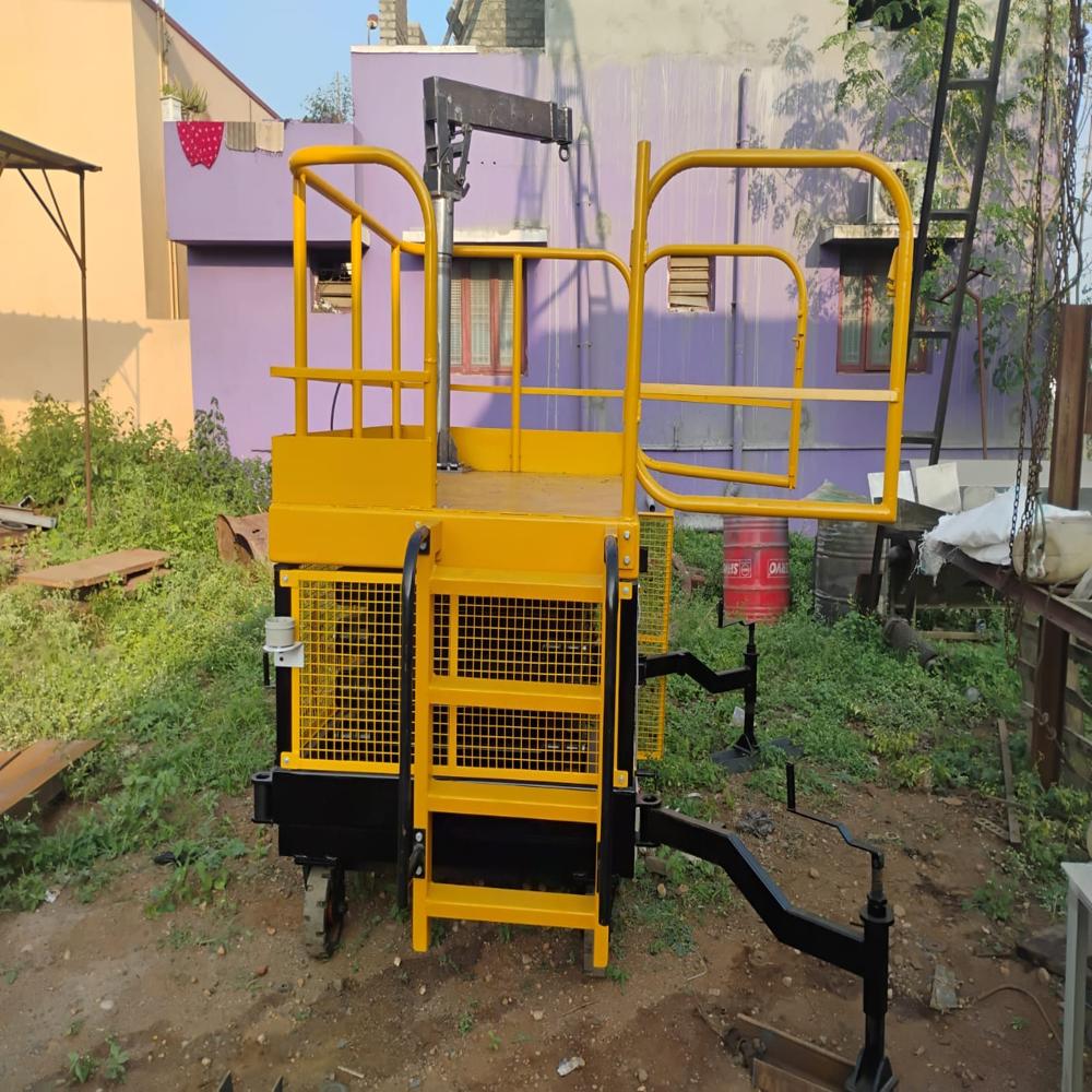 Hydraulic Scissor Lift With Jib Crane - Capacity: 500 Kg