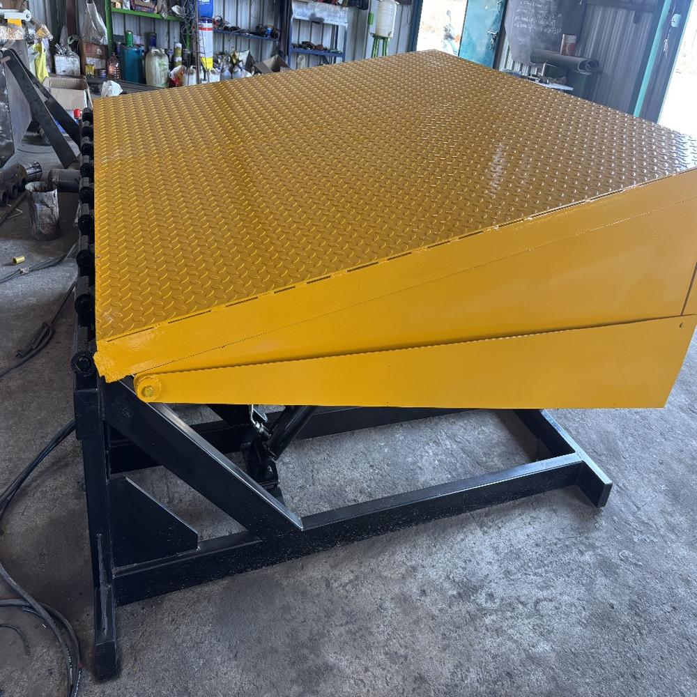 Dock Leveler