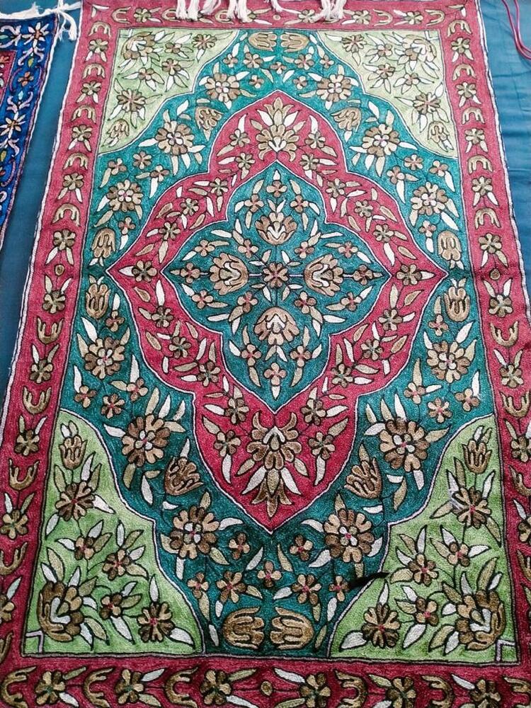 Traditional Kashmiri Handmade Carpet