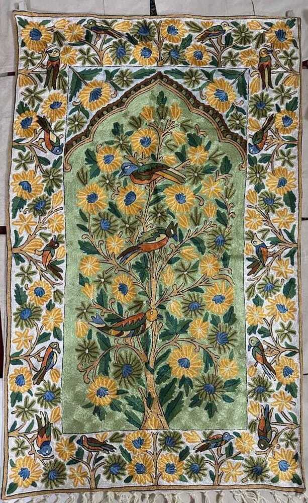 Floral Kashmiri Handmade Carpet - Advantage: Easy To Clean