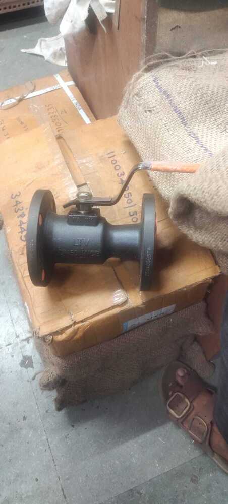 Flanged ball valve