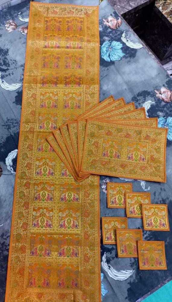 Banarasi Dinning Table Runner Set