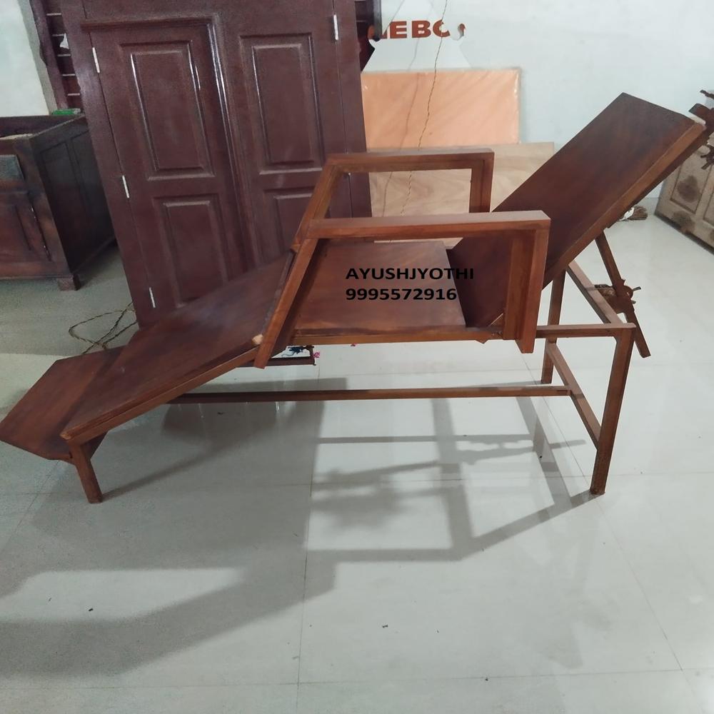 Nasya Chair - Color: Brown