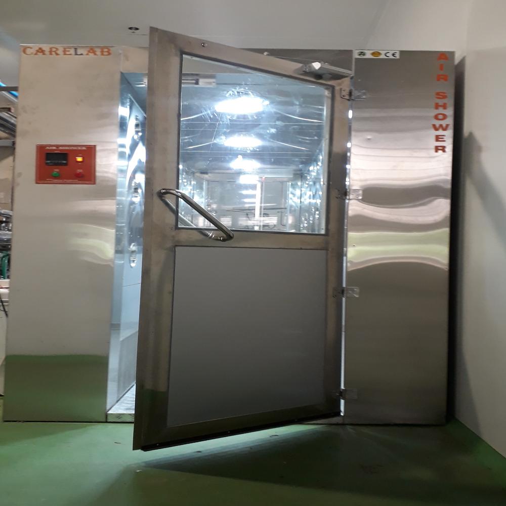 Air Shower System - Air Volume: 17~26  Meter/second (M/s)