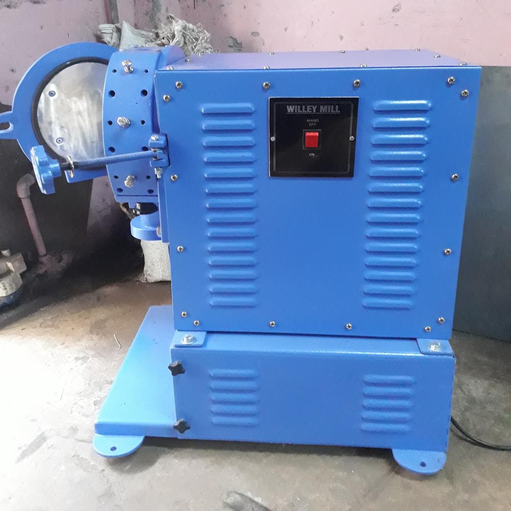 Wiley Mill Grinder - Color: Blue