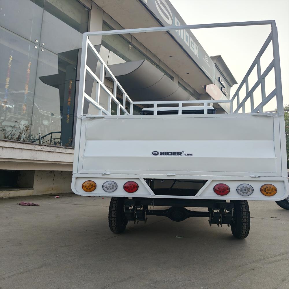 Electric Pickup Loader