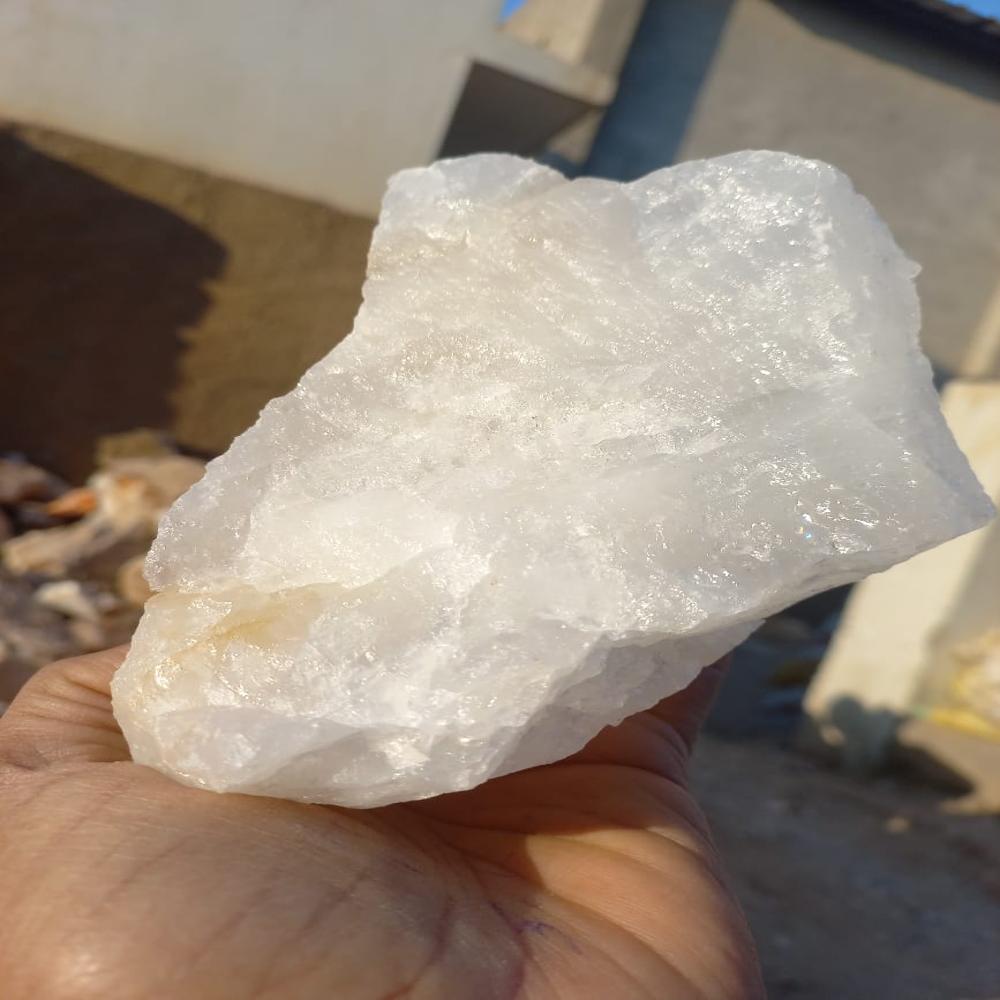 Wholesale Natural White Quartz Lumps for Industrial Purpose Semiconductor and Glass Manufacturing
