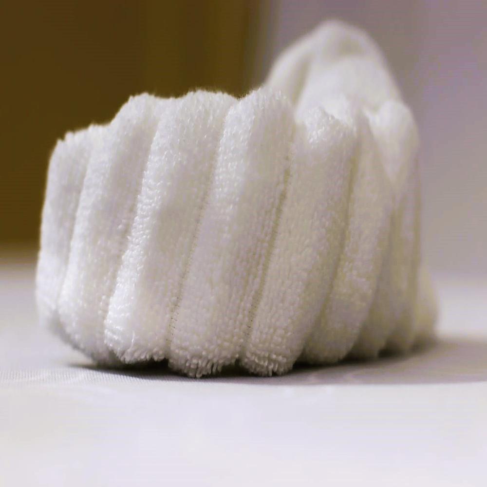 Hand Towel - Color: White