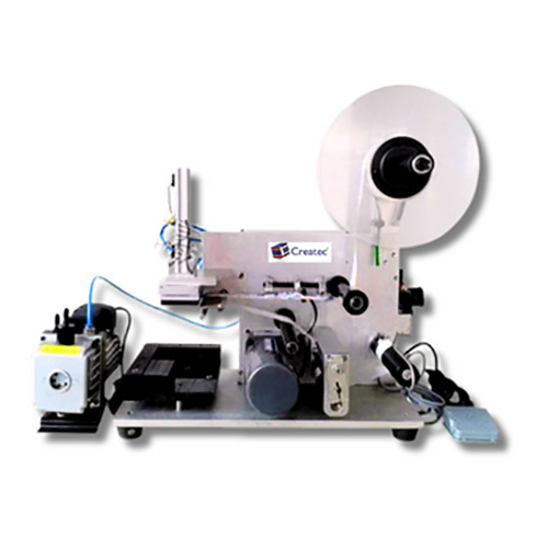 Flat Bottle Labelling Machine