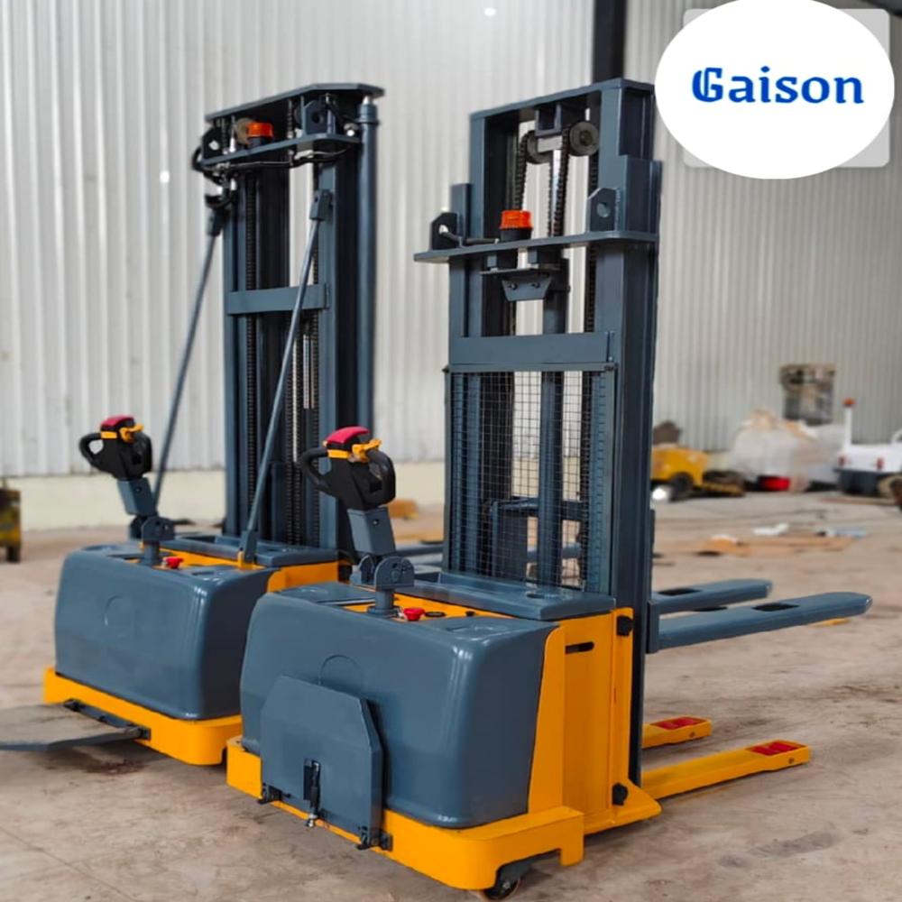 Battery operated electric stacker