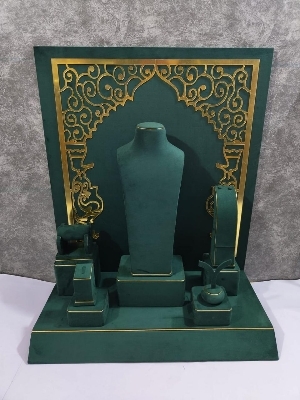 Dummy for diamond set