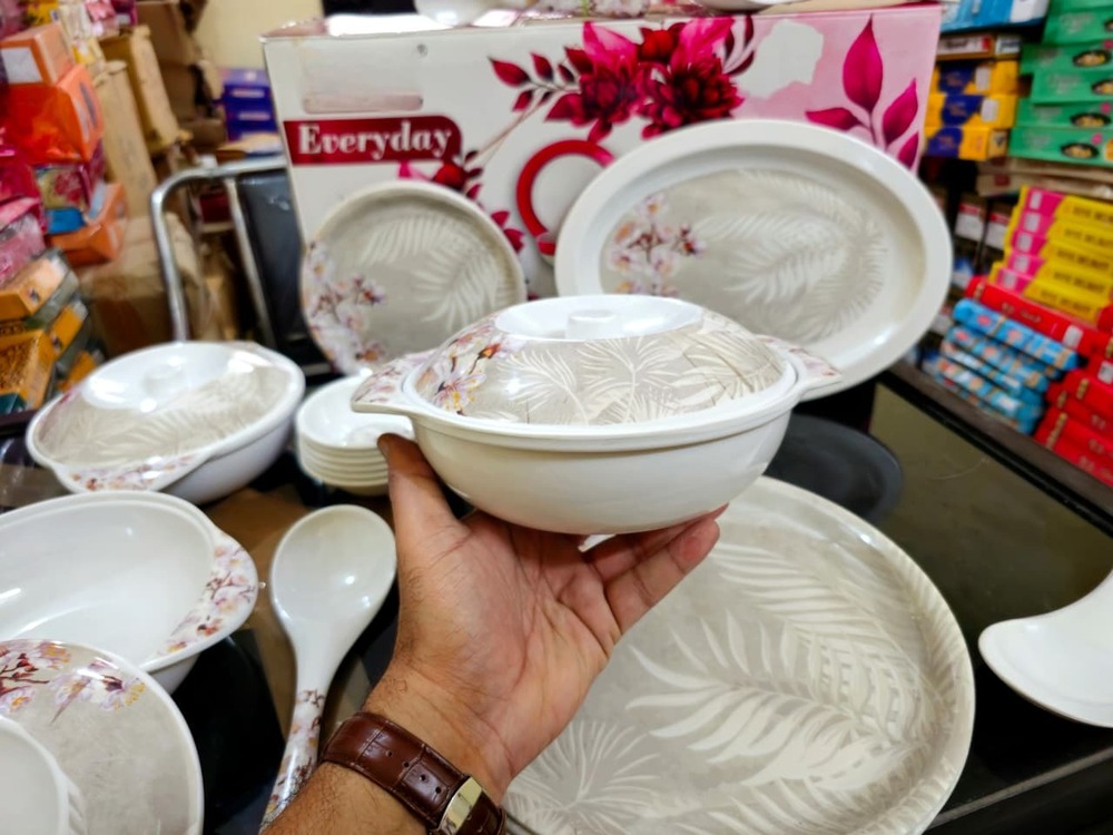 Everyday 41 Pcs Dinner Set - Color: White