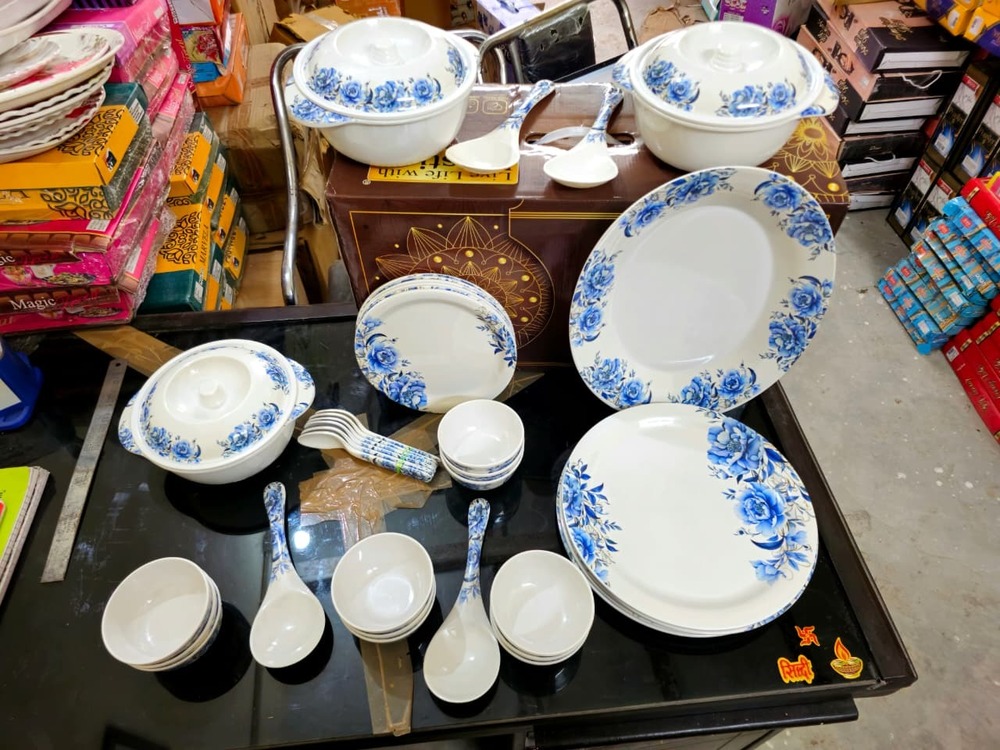 Buffet 41 Pcs Dinner Set - Color: White