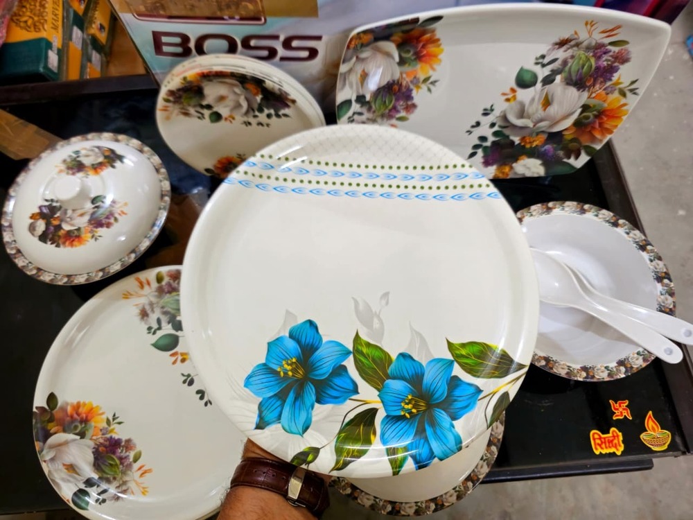 Dinner Set - Color: White