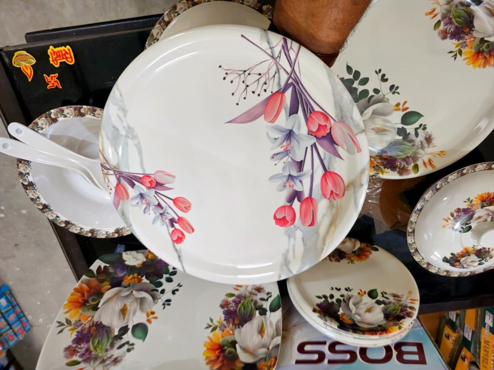 Dinner Set - Color: White