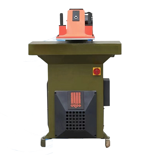 Atom SE-Series Hydraulic Swing Arm Clicker Press Machine