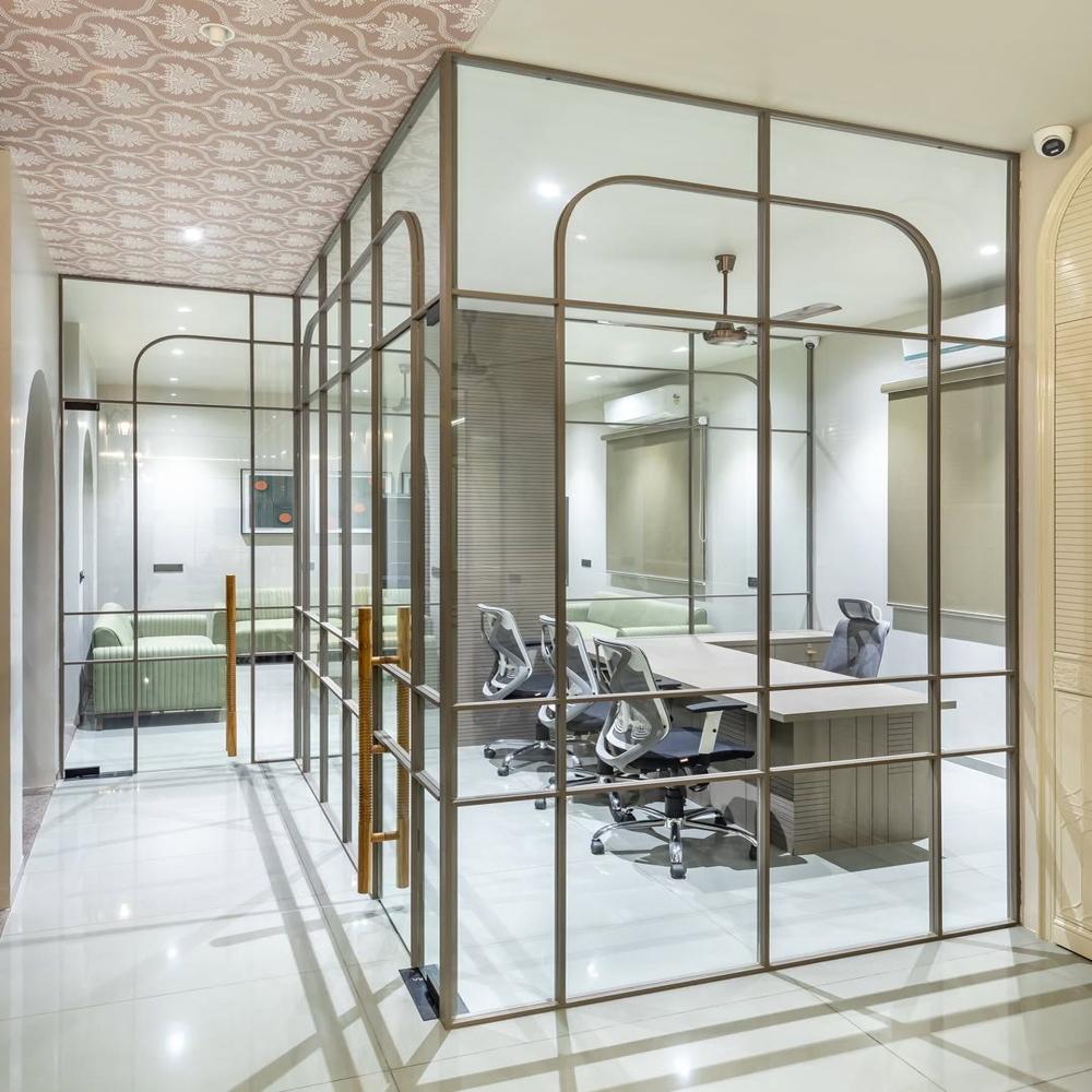 Office Frame Glass Partitions - Density: 2.5 Gram Per Cubic Centimeter(g/cm3)