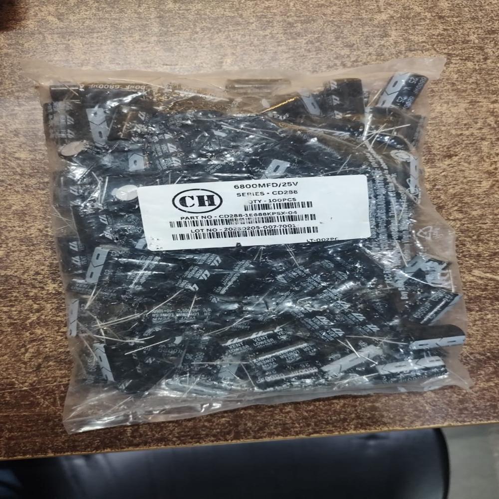 CAPACITOR 6800 MFD 25V
