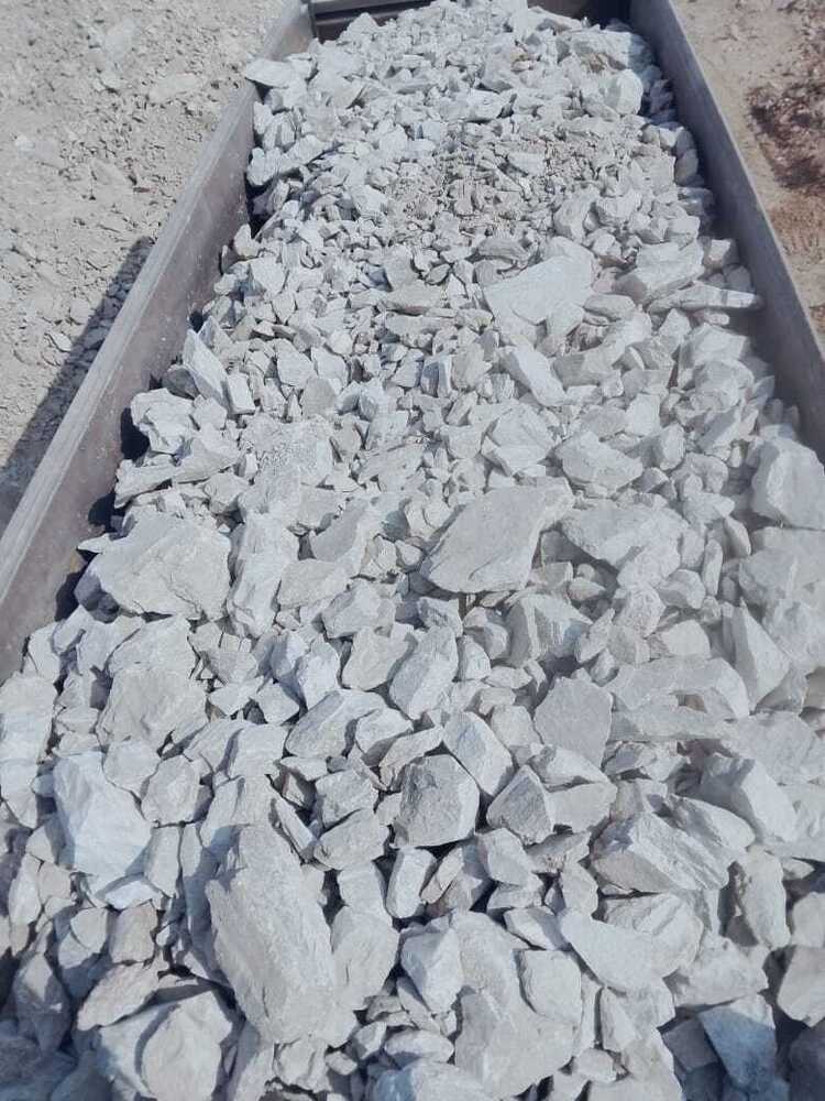 सोडा फेल्डस्पर