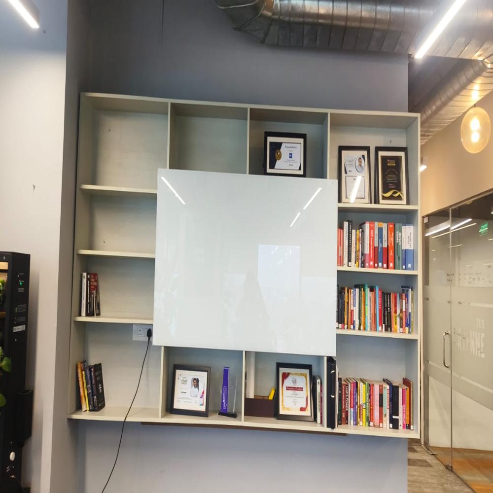 Magnetic Glass Marker Board - Advantage: Smooth Writing