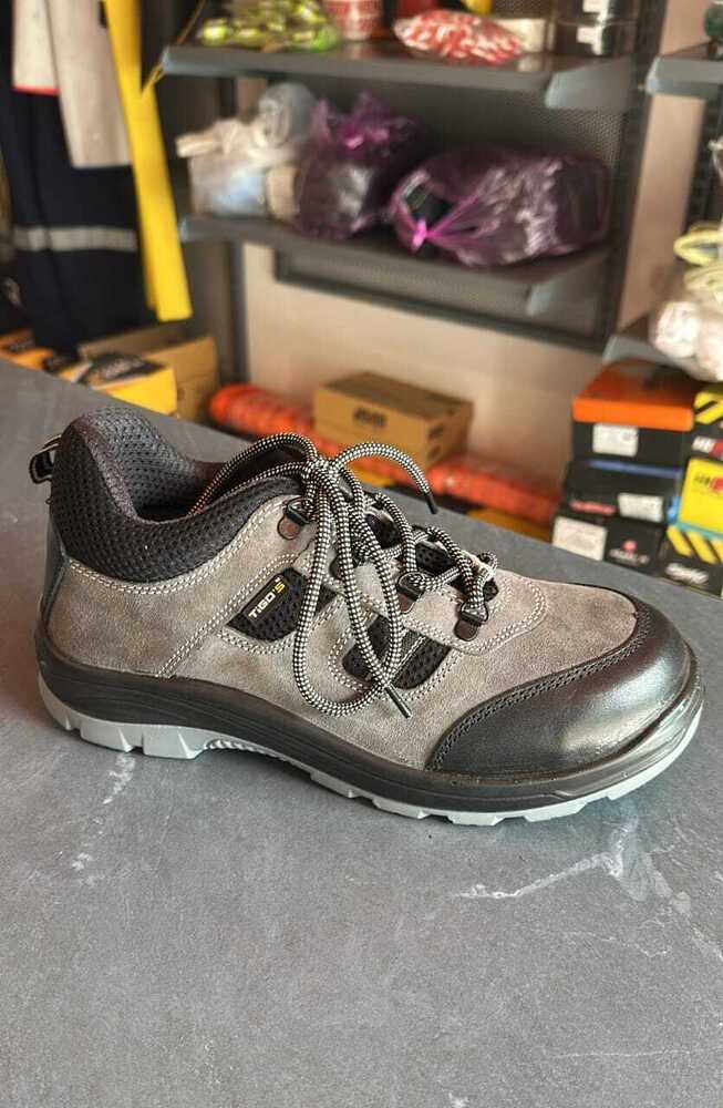 Safety shoes