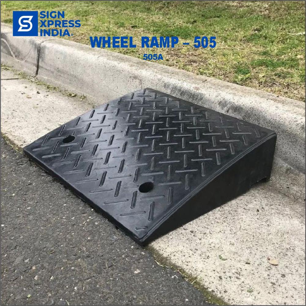 Rubber Wheel Ramp - 505a - Color: Black