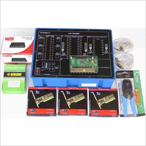 ब्लैक एंड ब्लू लैन ट्रेनर