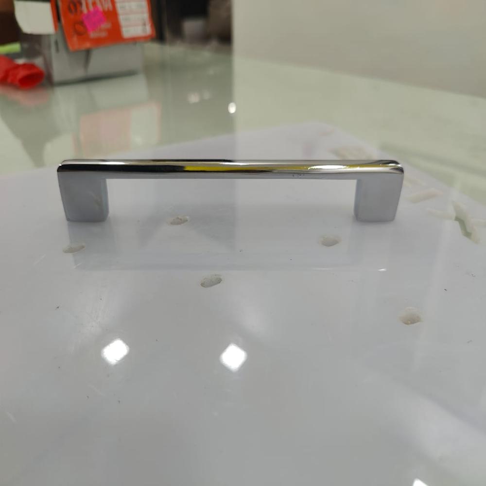  D Panel Handle 8 Inch Silver