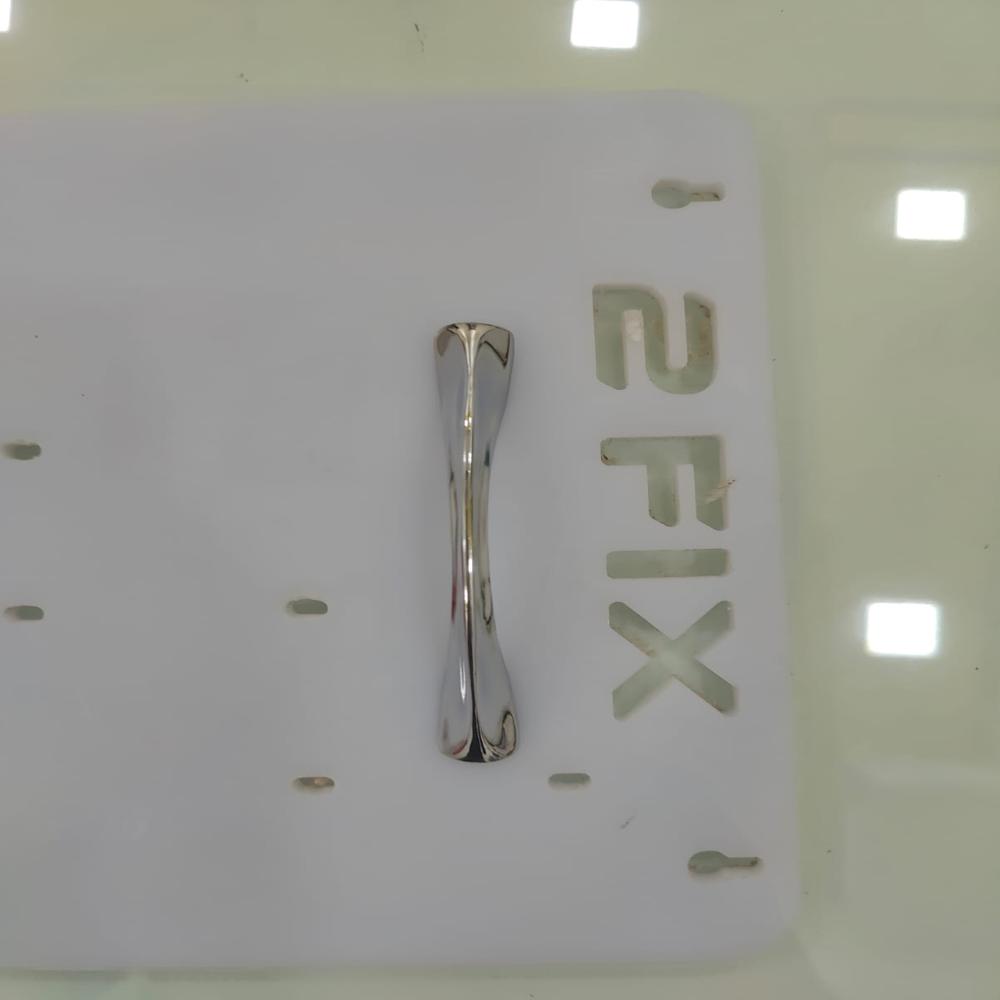 Fancy Diamond Handle 4 Inch Silver 