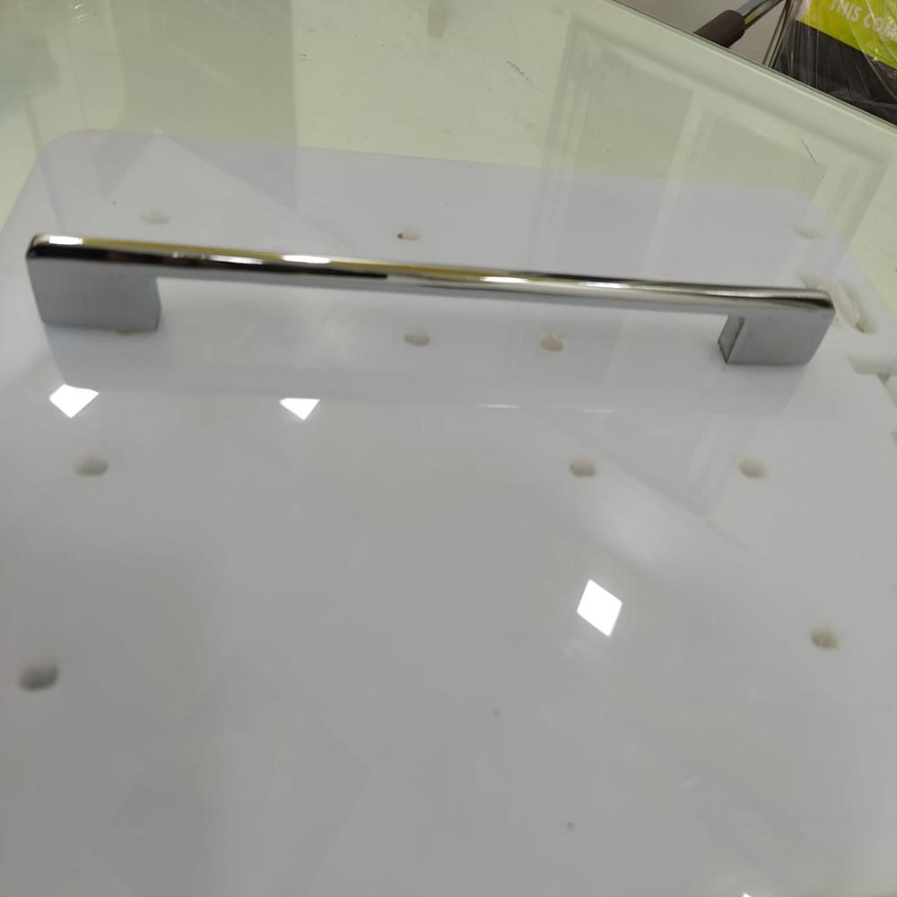 D Panel Handle 12 Inch Silver 