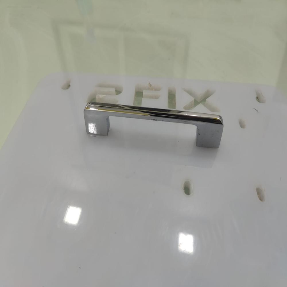 D Panel Handle 4 Inch Silver 