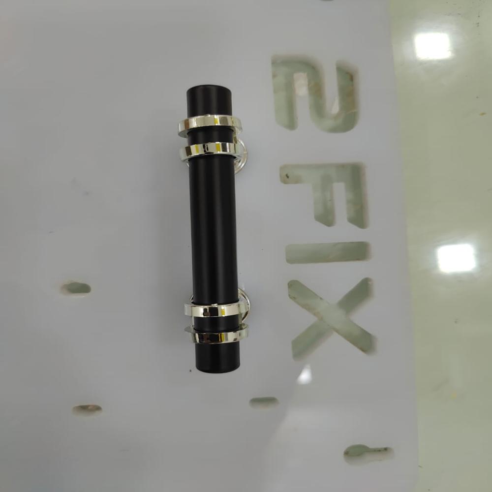  SS Handle Plastic Feet 4 Inch SS Black