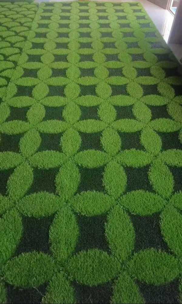 Artificial Star Pattern Grass - Feature: Uv Resistant