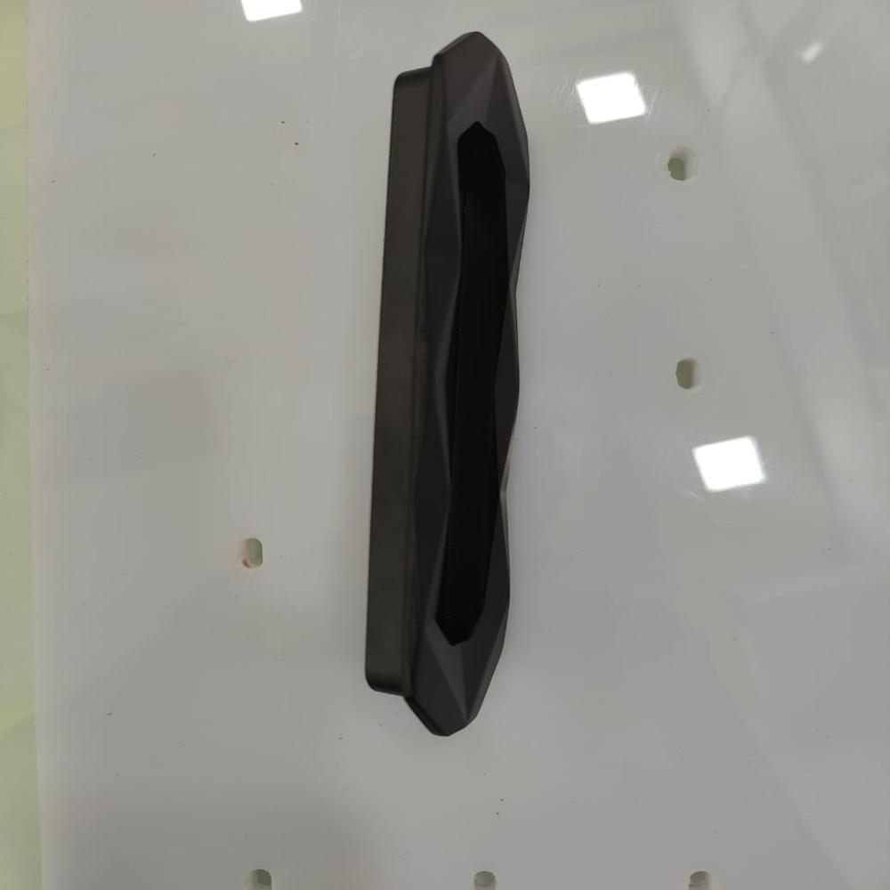 SM conceal Diamond Handle 4 Inch Black 