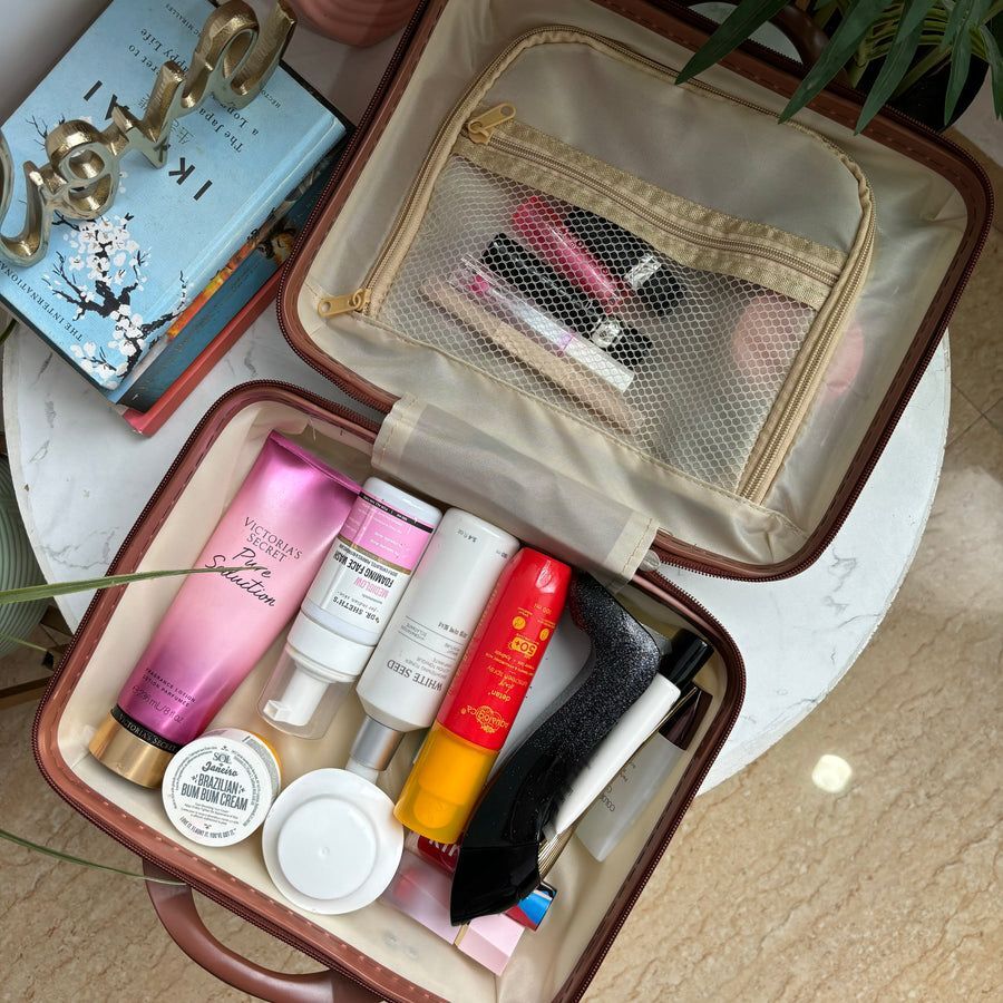 Lined Vanity Bags - Color: Multi Color