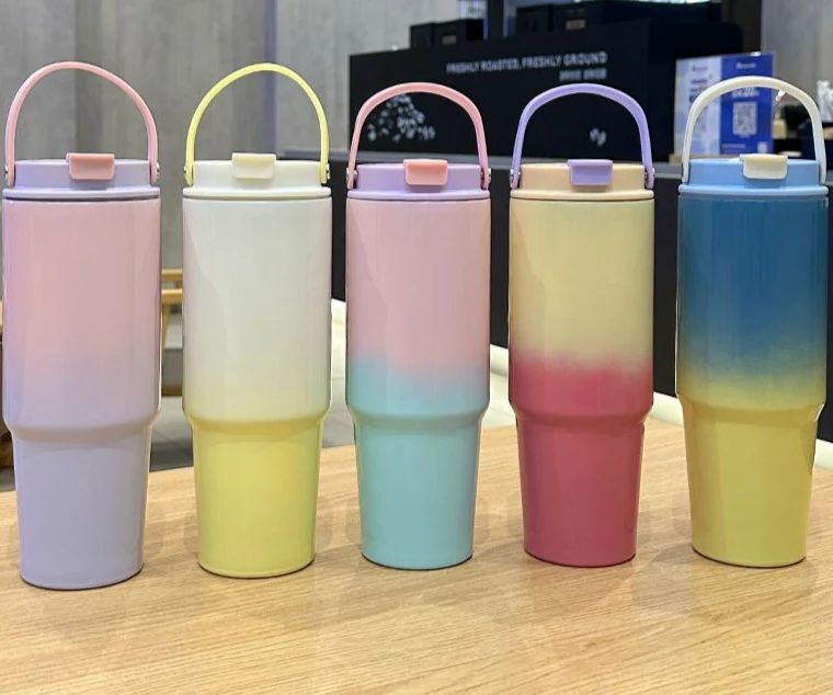 900 ML Tumbler With Carry Handle