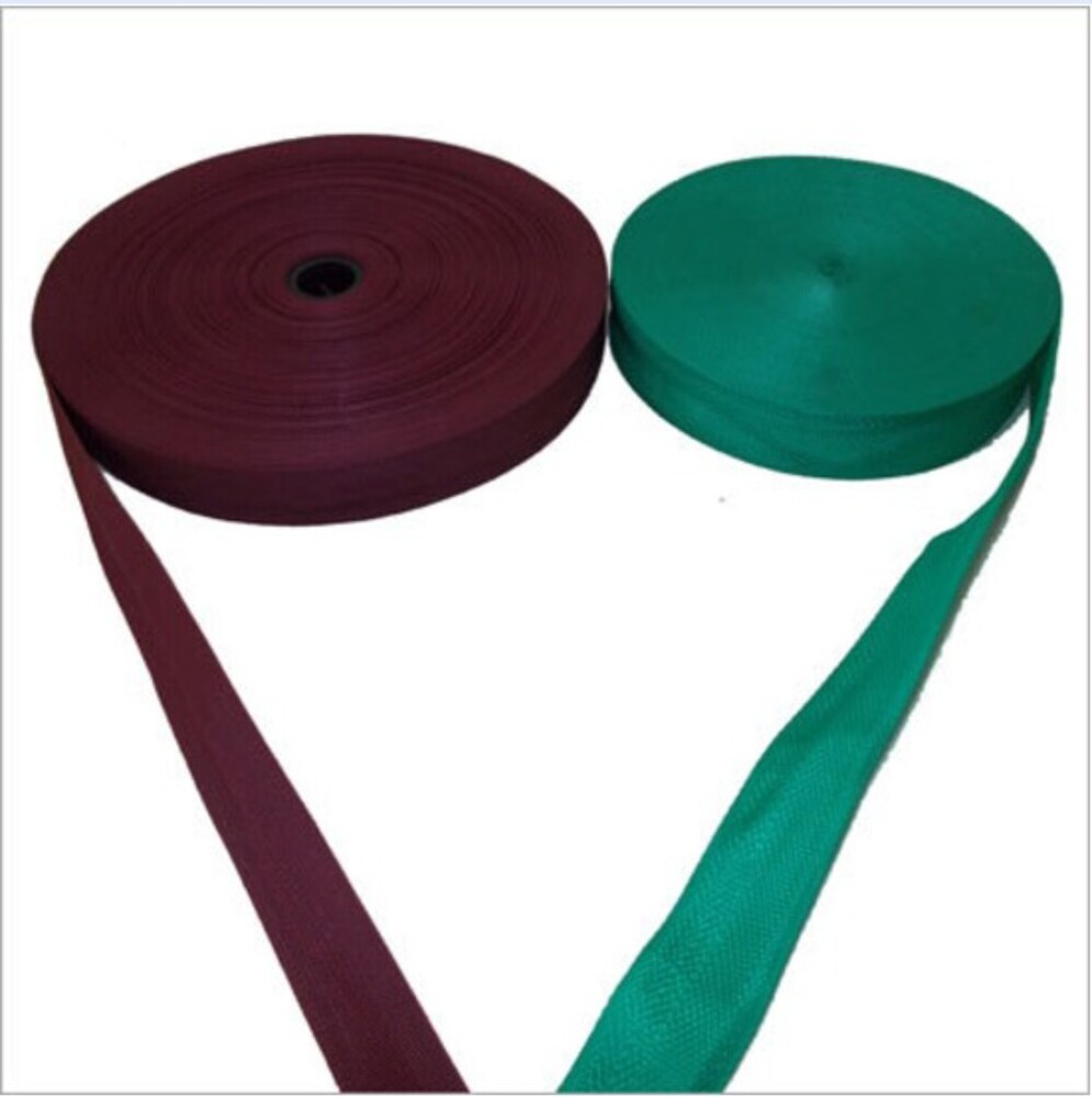 Polypropylene Multifilament Yarn Tapes - Color: Green And Marroon