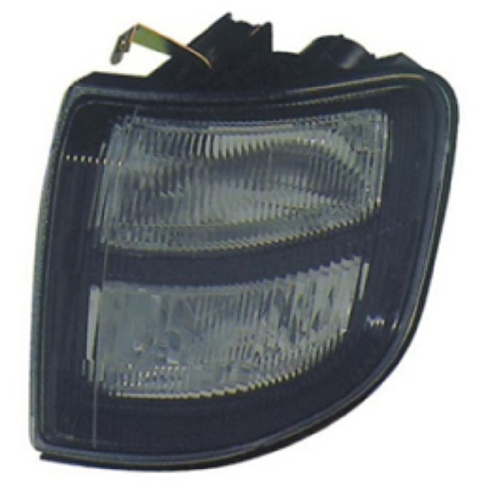 Corner Light Assembly For Mitsubishi Pajero Montero V33 - Capacity: 500 Pcs/hr