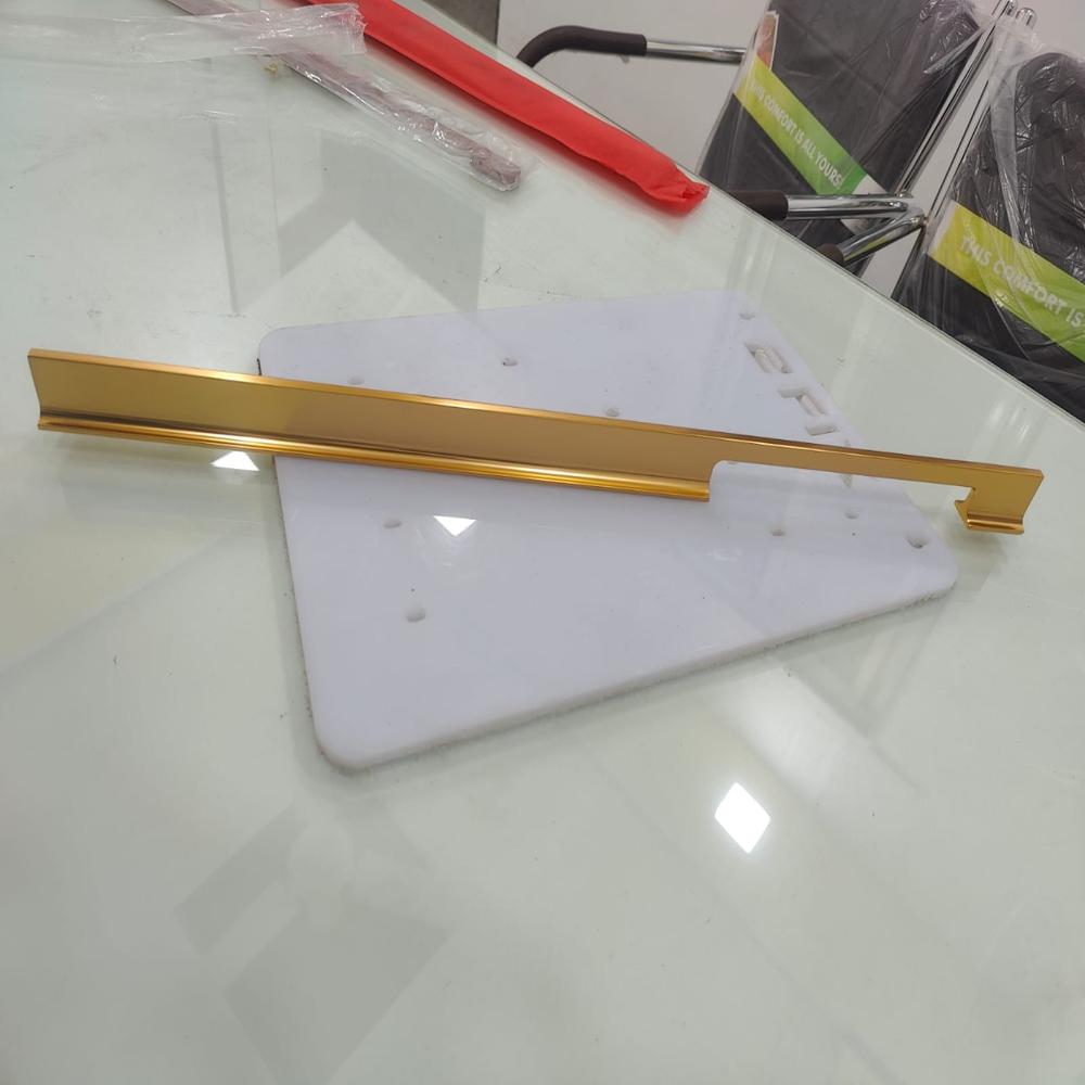 Premium Fitting Handle 24 Inch Gold 