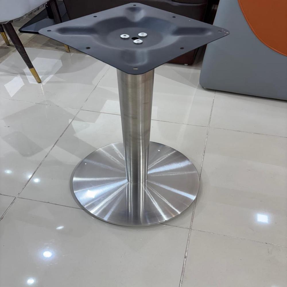 Ss Single Piller Table Stand - Metals Type: Stainless Steel