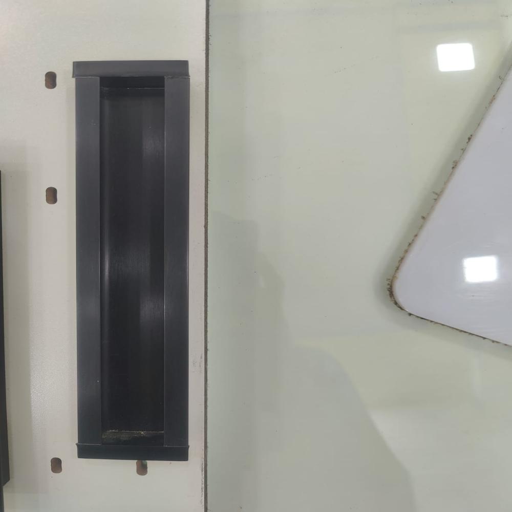 Roma Conceal Handle 8 Inch Black 