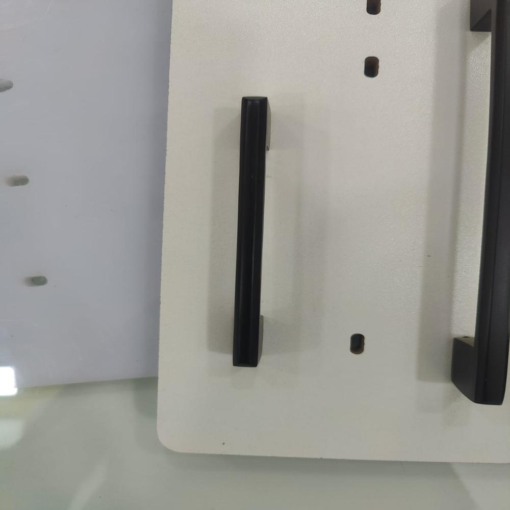  D Panel Handle 4 Inch Black 