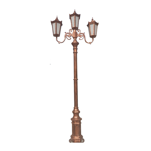 PE0252 Decorative Three Light Pole