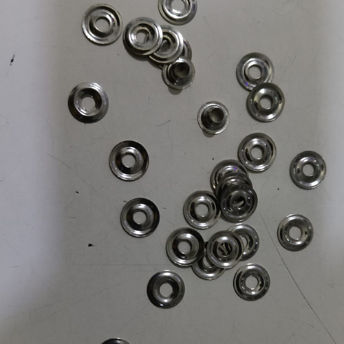 Metal Handicraft Round Garment Cap