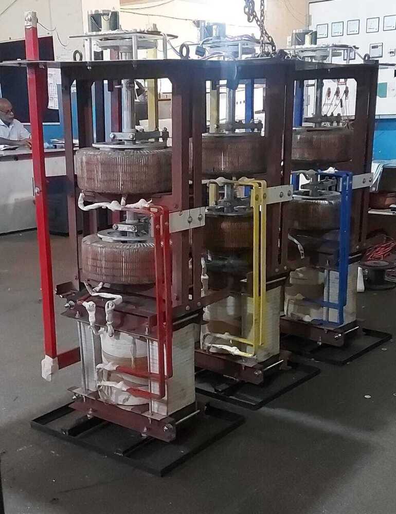 Servo Voltage Stabilizer - Features: High Quality